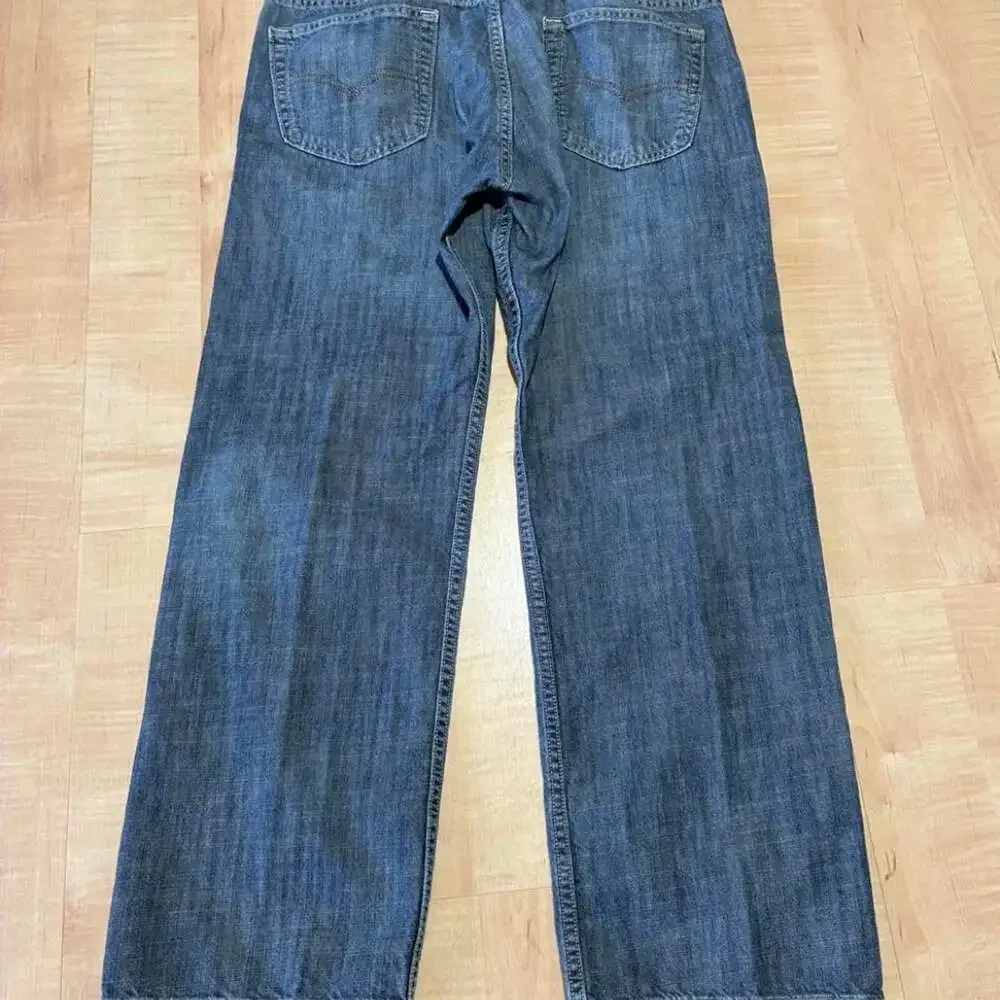 Levi's 569 Loose Straight Medium Wash Denim Jeans 33x30